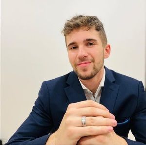 Meet your Posher, Grant